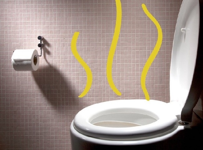 Bồn cầu bị x&igrave; hơi do kh&ocirc;ng lắp đường ống tho&aacute;t kh&iacute;