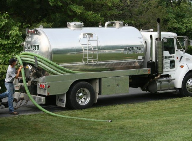 Bảng giá hút hầm cầu quận 2 vô cùng phải chăng