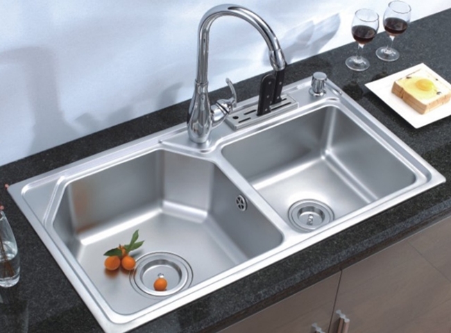 Khu vực th&ocirc;ng bồn rửa ch&eacute;n quận 9